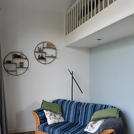 Knus Pronkhuisjes Apartament